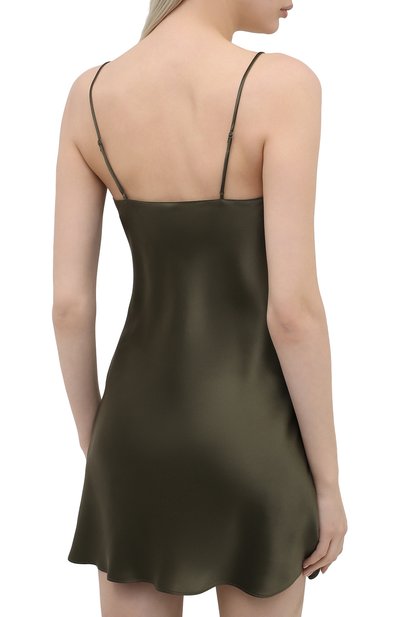 Шелковая сорочка SIMONE PERELE хаки цвета по цене 14860 руб., арт. 15B940, фото 4 Шелковая сорочка SIMONE PERELE, арт. 15B940, фото 4