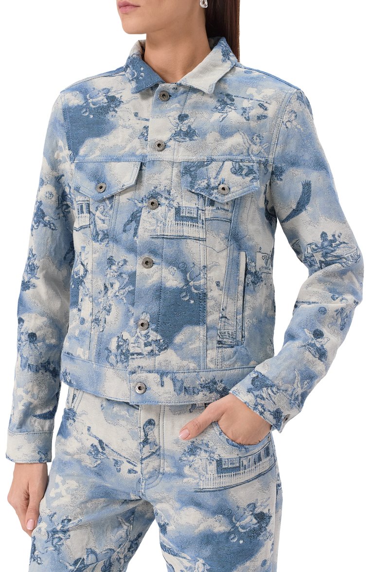Женская джинсовая куртка OFF-WHITE голубого цвета, арт. 0WYE012S25FAB001 | Фото 3 (Материал внешний: Синтетический материал, Хлопок, Деним; Рукава: Длинные; Материал подклада: Синтетический материал; Автоматизация ТО: Проставлено; Длина (верхняя одежда): Короткие; Автоматизация состава: Пр�оставлено; Стили: Кэжуэл; Кросс-КТ: Деним, Куртка, Легкие)