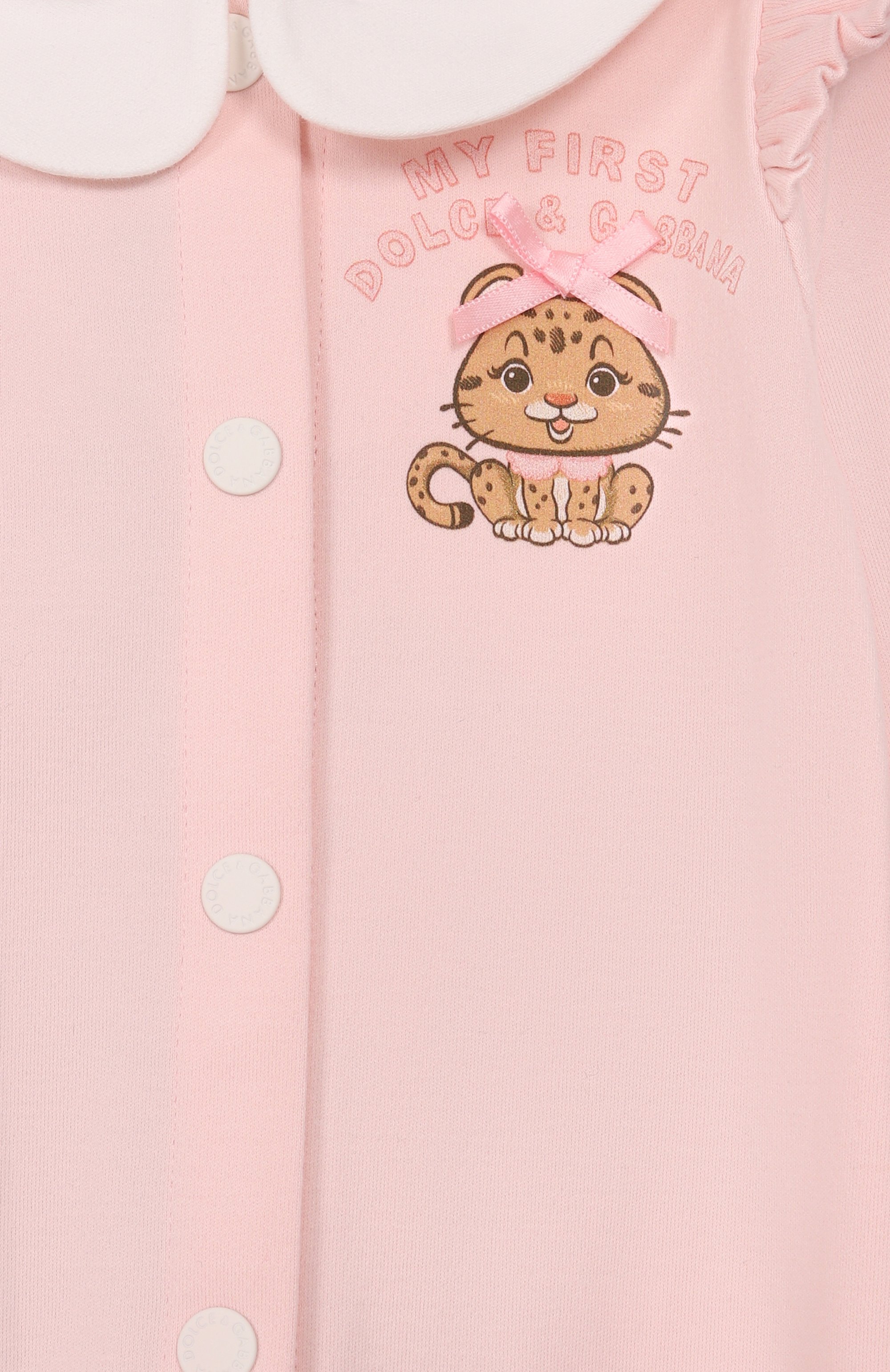 Комплект из трех предметов DOLCE & GABBANA светло-розового цвета по цене 59900 руб., арт. L2J04T/G7PN0, фото 8 Комплект из трех предметов DOLCE & GABBANA, арт. L2J04T/G7PN0, фото 8