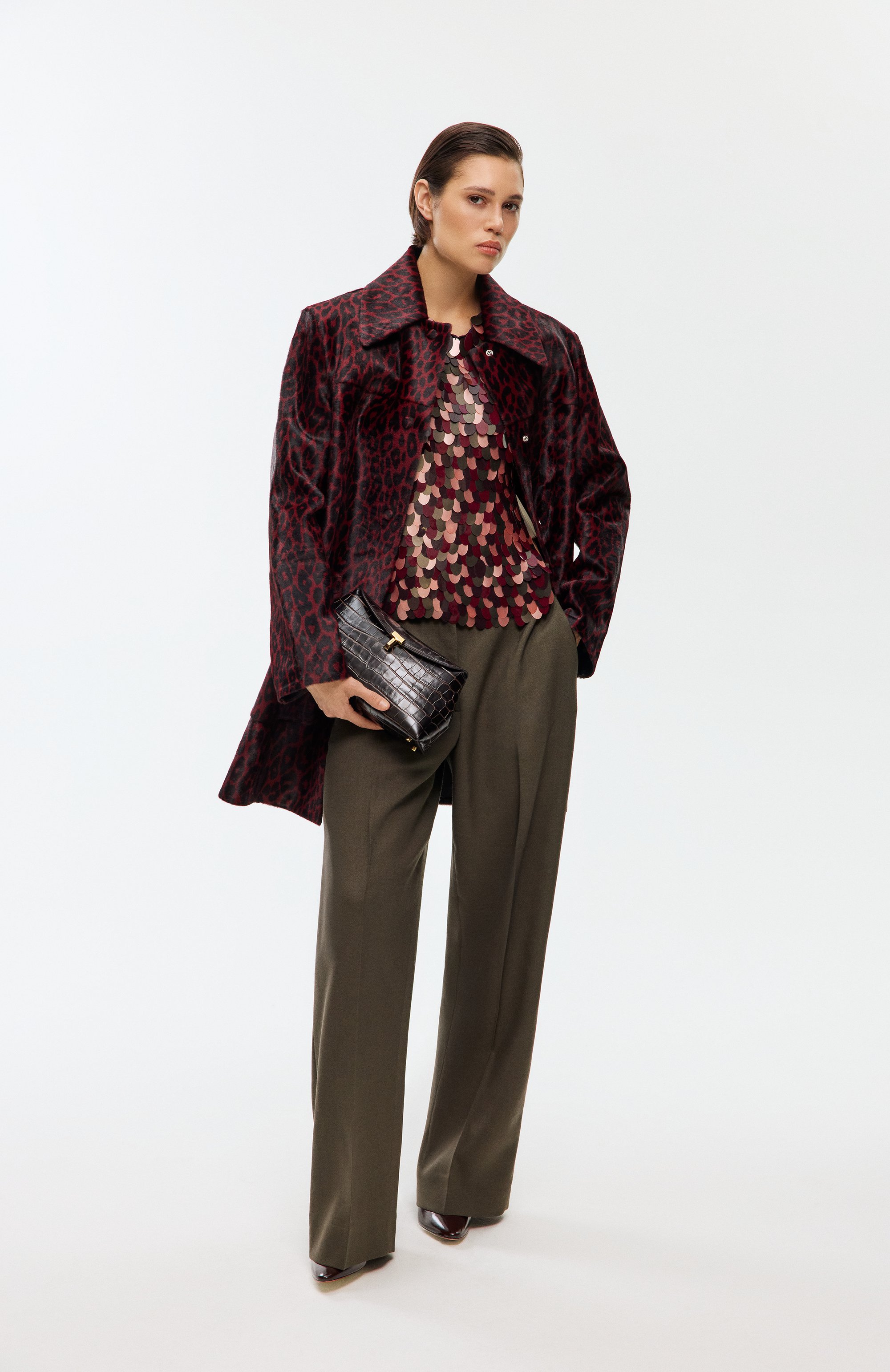 Топ из вискозы DRIES VAN NOTEN бордового цвета по цене 86500 руб., арт. 252-010795-2317, фото 6 Топ из вискозы DRIES VAN NOTEN, арт. 252-010795-2317, фото 6