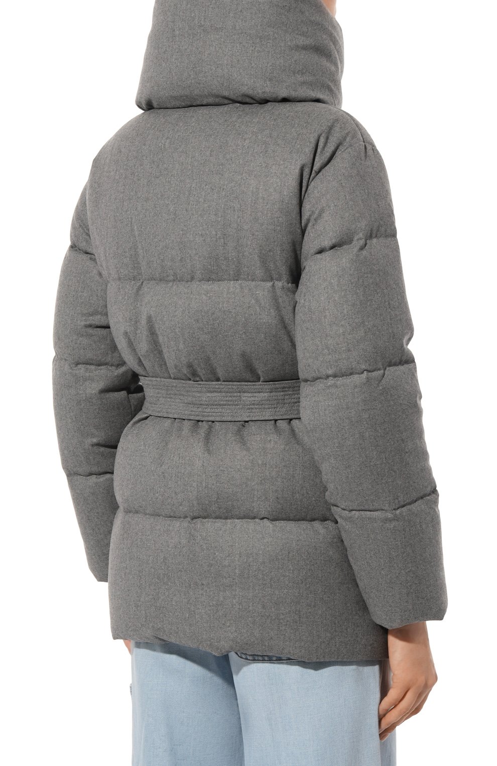 Пуховик HETREGO серого цвета по цене 89950 руб., арт. 8K740/FARREN, фото 4 Пуховик HETREGO, арт. 8K740/FARREN, фото 4