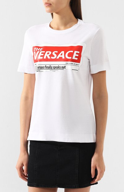 Хлопковая футболка VERSACE белого цвета по цене 43650 руб., арт. A82607/A224589, фото 3 Хлопковая футболка VERSACE, арт. A82607/A224589, фото 3