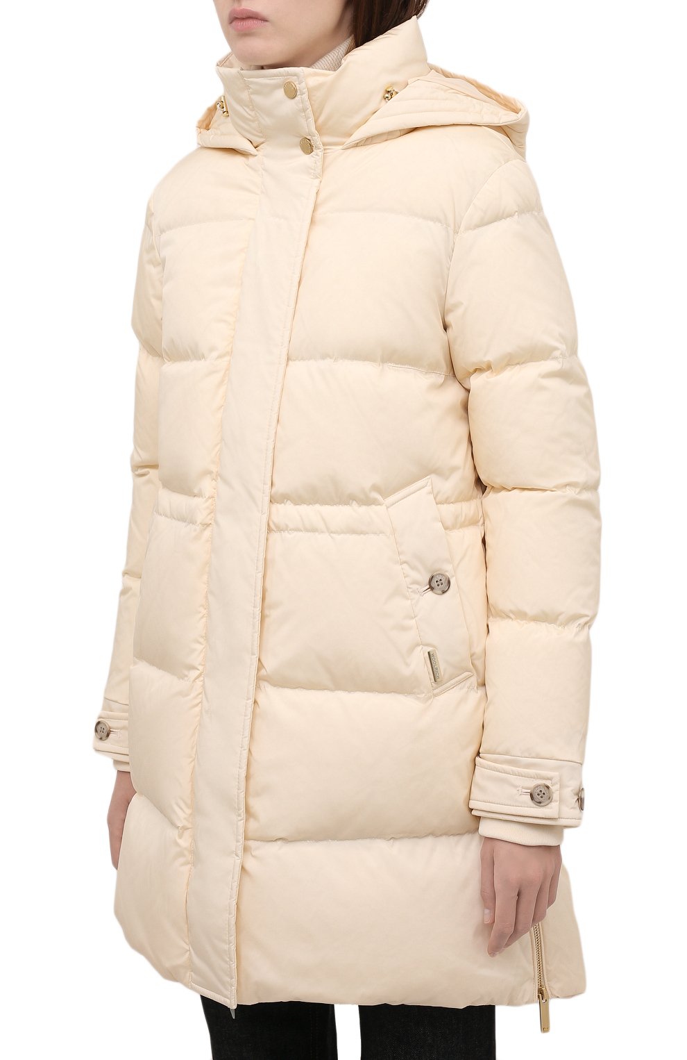 Пуховик WOOLRICH кремового цвета по цене 77150 руб., арт. CFWW0U0514FR/UT1148, фото 3 Пуховик WOOLRICH, арт. CFWW0U0514FR/UT1148, фото 3