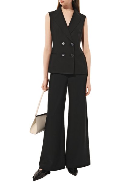 Шелковые брюки CHAPURIN черного цвета по цене 48750 руб., арт. P/16995/27874-м/SS23, фото 2 Шелковые брюки CHAPURIN, арт. P/16995/27874-м/SS23, фото 2