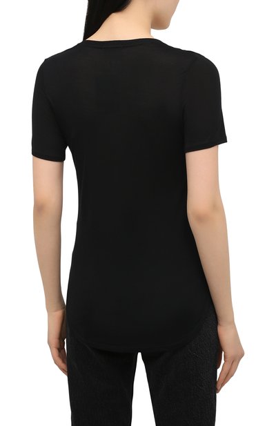 Футболка ATM ANTHONY THOMAS MELILLO черного цвета по цене 13900 руб., арт. AW1005-MJ, фото 4 Футболка ATM ANTHONY THOMAS MELILLO, арт. AW1005-MJ, фото 4