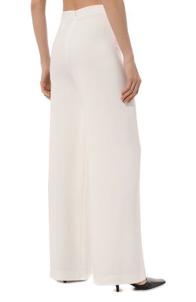 Шелковые брюки CHAPURIN белого цвета по цене 42500 руб., арт. P/19447/27899-м/SS23, фото 4 Шелковые брюки CHAPURIN, арт. P/19447/27899-м/SS23, фото 4