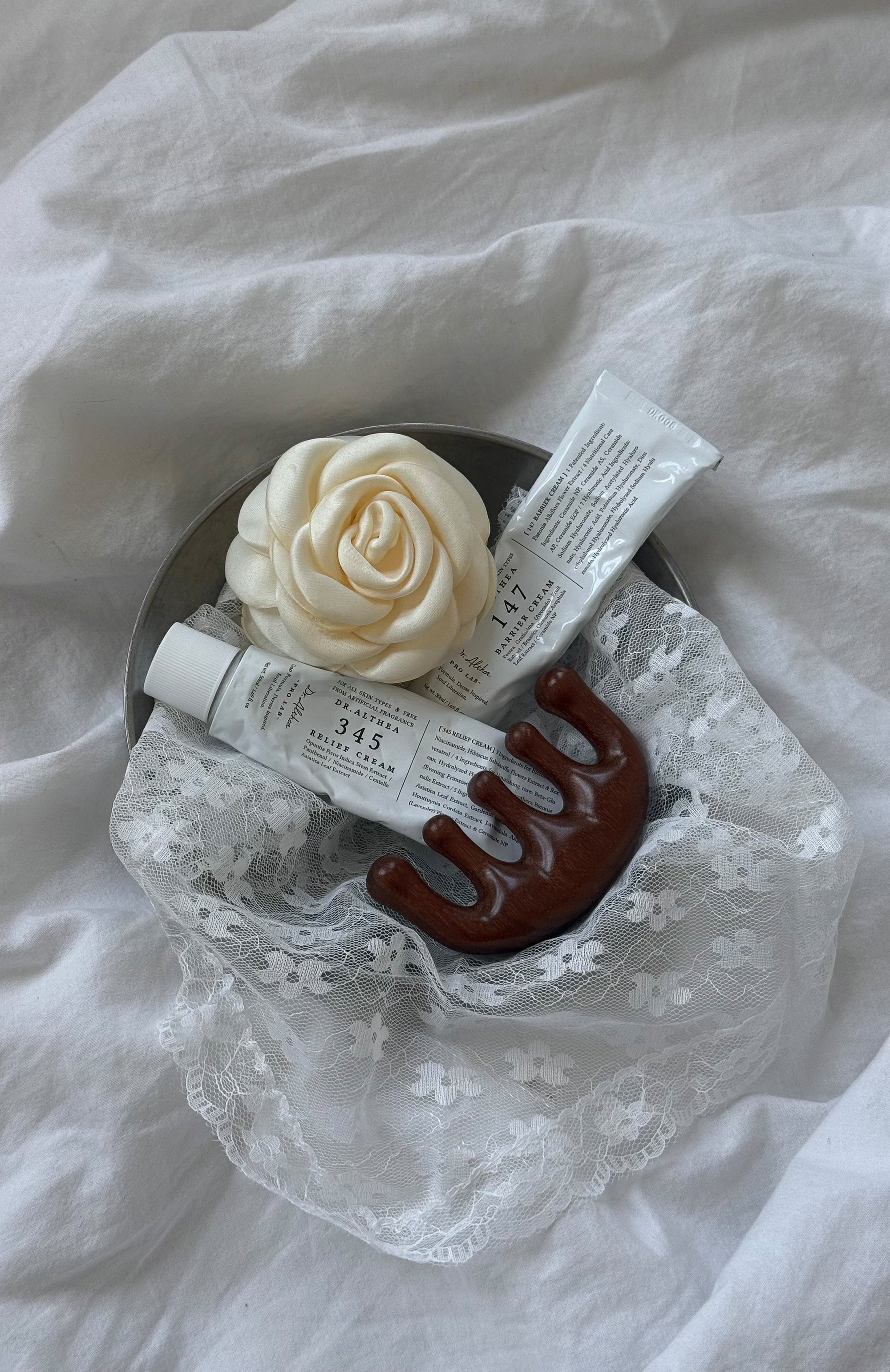 Успокаивающий крем для лица 147 barrier cream (50ml) DR. ALTHEA бесцветного цвета по цене 3400 руб., арт. 251363, фото 4 Успокаивающий крем для лица 147 barrier cream (50ml) DR. ALTHEA, арт. 251363, фото 4