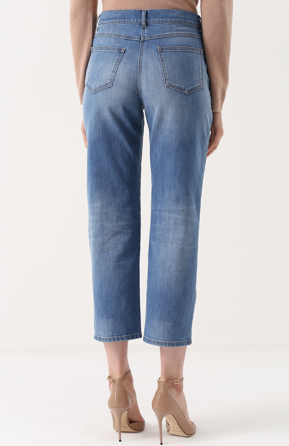 Укороченные джинсы с потертостями и заклепками VALENTINO, арт. NB3DD03G/2PY, фото 4