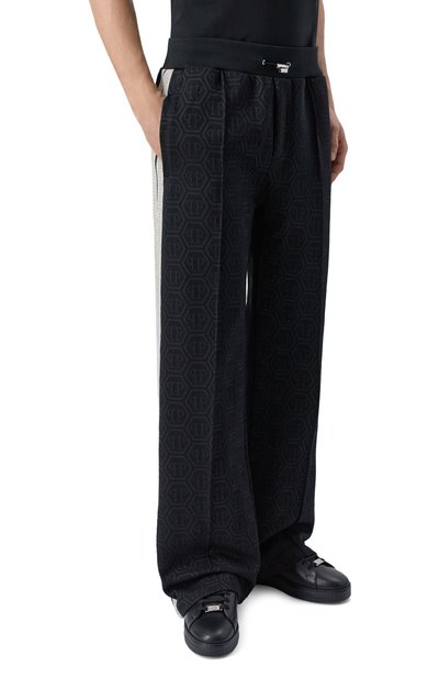 Хлопковые брюки PHILIPP PLEIN черного цвета по цене 82700 руб., арт. SAFC MJT2715 PTE003N, фото 3 Хлопковые брюки PHILIPP PLEIN, арт. SAFC MJT2715 PTE003N, фото 3