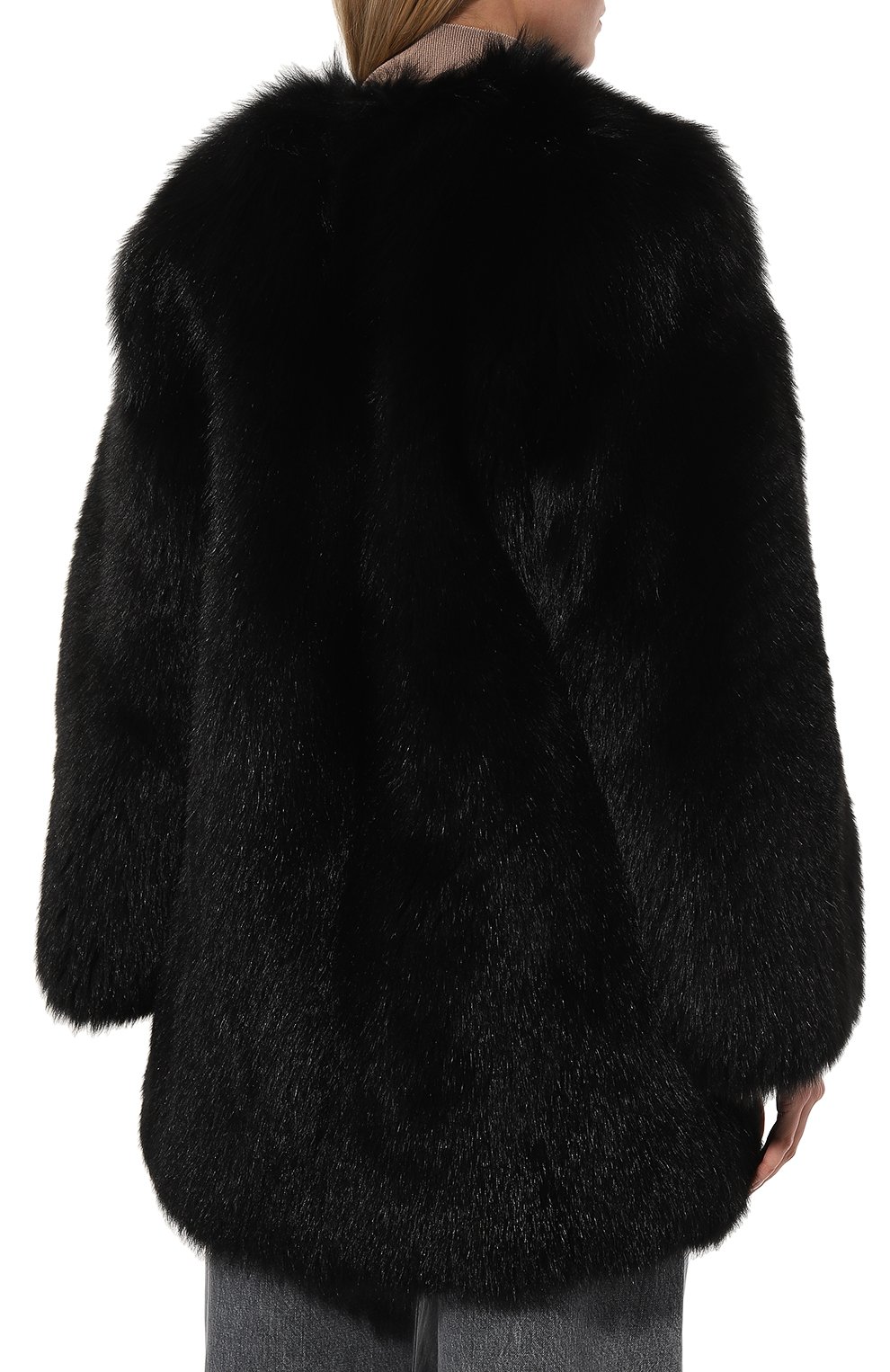 Шуба из меха арктической лисы GIULIA GURMAN черного цвета по цене 801000 руб., арт. J34085T8B, фото 4 Шуба из меха арктической лисы GIULIA GURMAN, арт. J34085T8B, фото 4