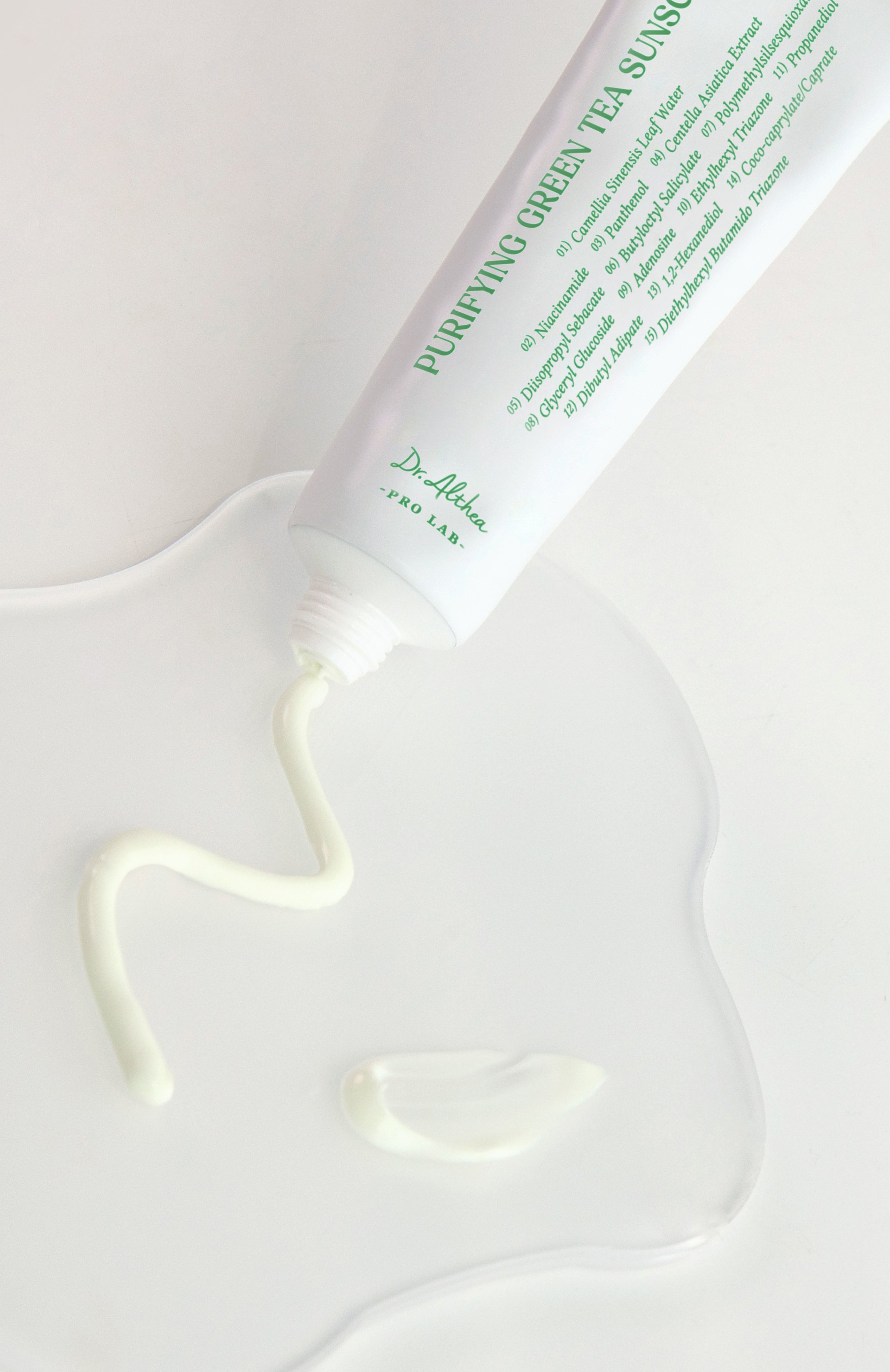 Солнцезащитный крем с зеленым чаем purifying green tea sunscreen spf 50+ pa++++ (50ml) DR. ALTHEA бесцветного цвета по цене 2380 руб., арт. 254647, фото 3 Солнцезащитный крем с зеленым чаем purifying green tea sunscreen spf 50+ pa++++ (50ml) DR. ALTHEA, арт. 254647, фото 3