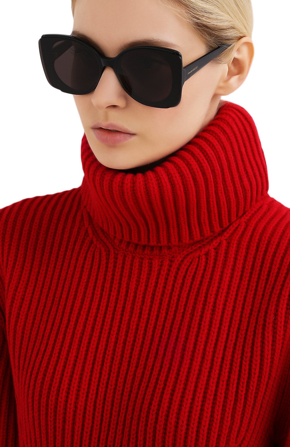 Солнцезащитные очки ALEXANDER MCQUEEN черного цвета по цене 25400 руб., арт. AM0250S 001, фото 2 Солнцезащитные очки ALEXANDER MCQUEEN, арт. AM0250S 001, фото 2