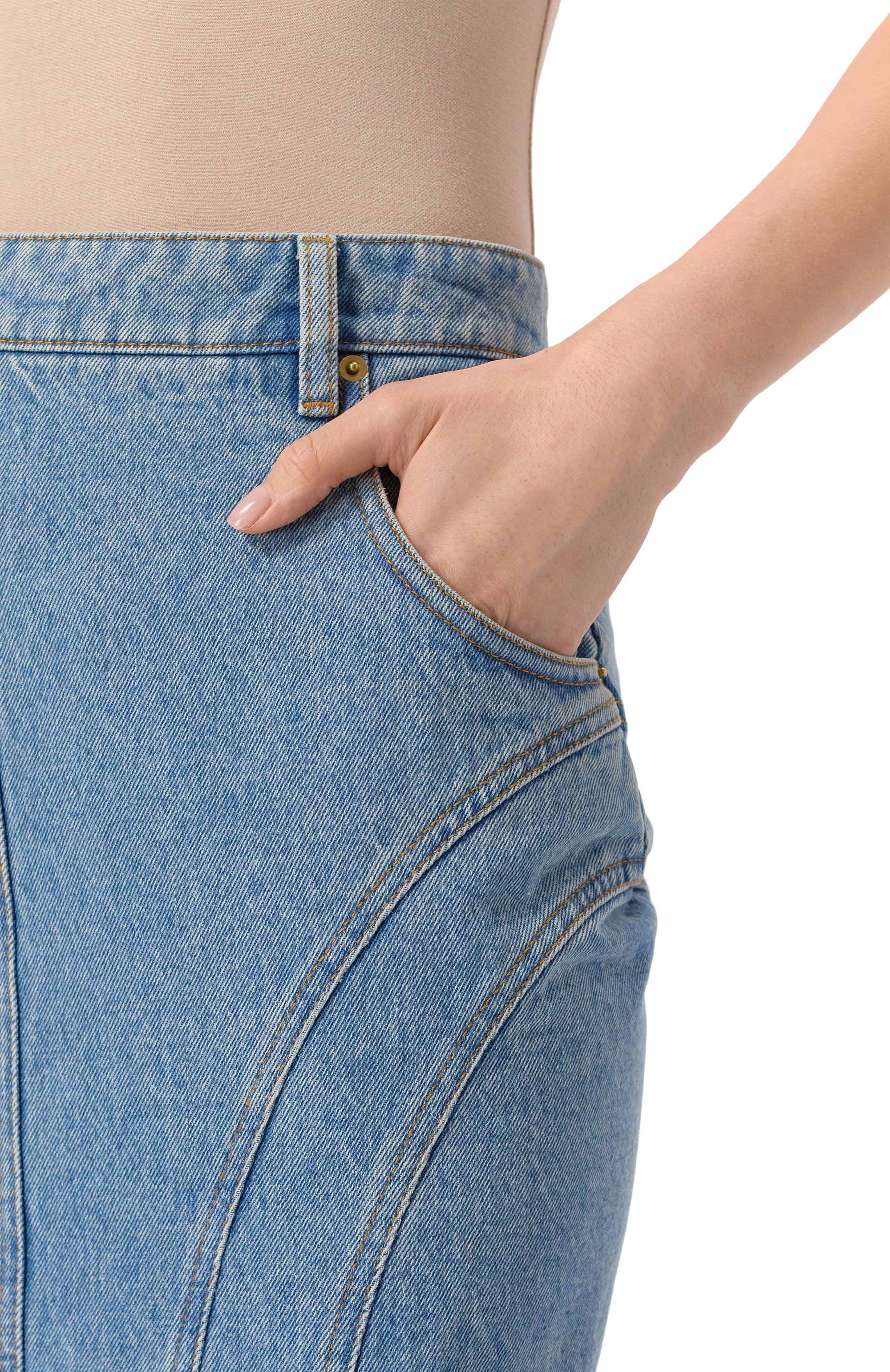 Джинсовая юбка NINA RICCI голубого цвета по цене 67950 руб., арт. 25PDJU027/C01095, фото 5 Джинсовая юбка NINA RICCI, арт. 25PDJU027/C01095, фото 5