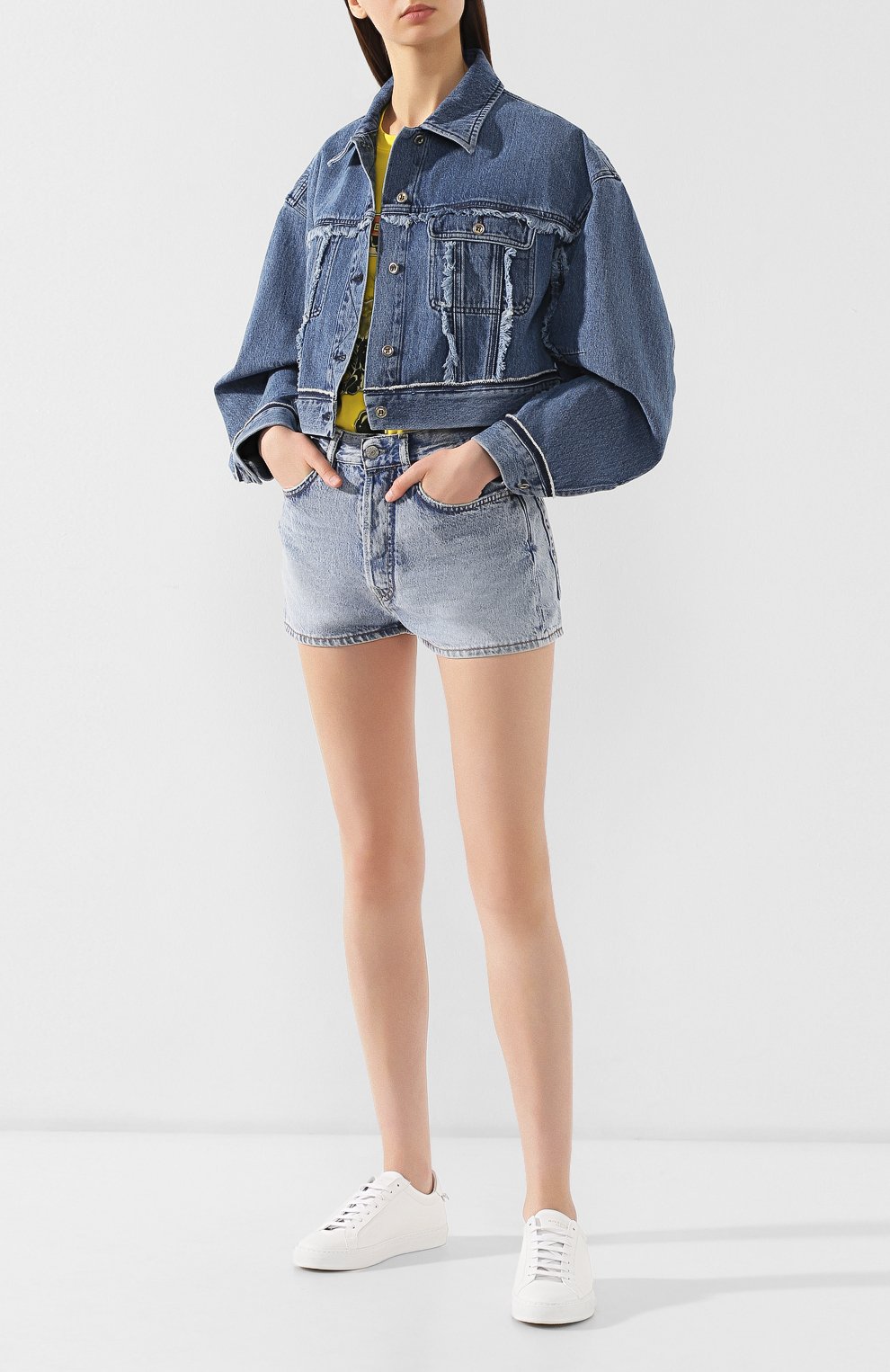 Джинсовые шорты ACNE STUDIOS голубого цвета по цене 14750 руб., арт. AE0001, фото 2 Джинсовые шорты ACNE STUDIOS, арт. AE0001, фото 2