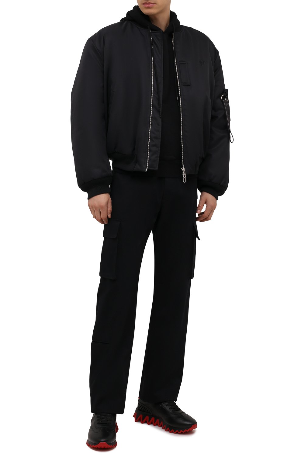 Кожаные кроссовки loubishark CHRISTIAN LOUBOUTIN черного цвета по цене 94350 руб., арт. 3210983/L0UBISHARK FLAT, фото 2 Кожаные кроссовки loubishark CHRISTIAN LOUBOUTIN, арт. 3210983/L0UBISHARK FLAT, фото 2