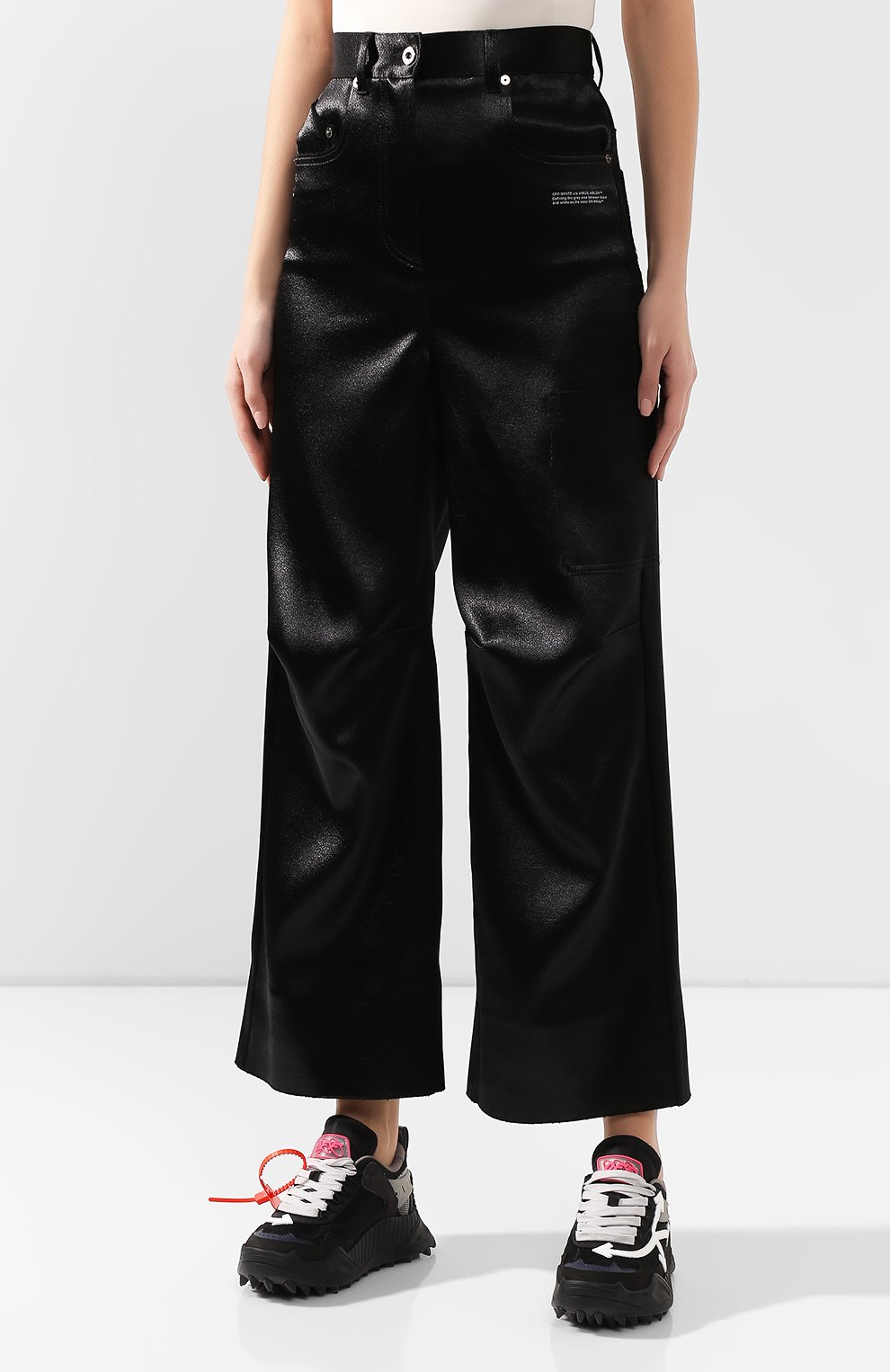 Атласные брюки OFF-WHITE черного цвета по цене 68800 руб., арт. 0WCA095F19F830501000, фото 3 Атласные брюки OFF-WHITE, арт. 0WCA095F19F830501000, фото 3