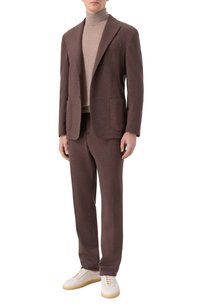 Коричневый