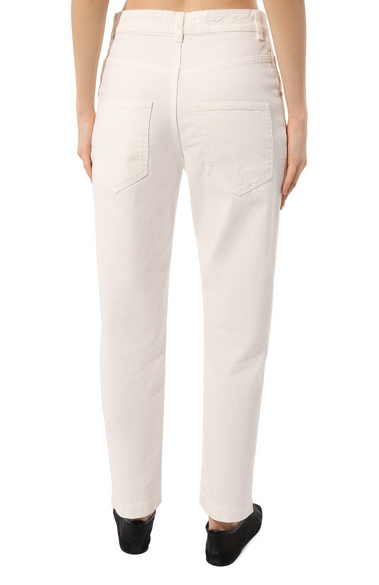 Женские джинсы KITON белого цвета, арт. DJ56103K0906D | Фото 4 (Стили: Кэжуэл; Кросс-КТ: Деним; Силуэт Ж (брюки и джинсы): Прямые; Материал внешний: Хлопок, Деним; Длина (брюки, джинсы): Стандартные)