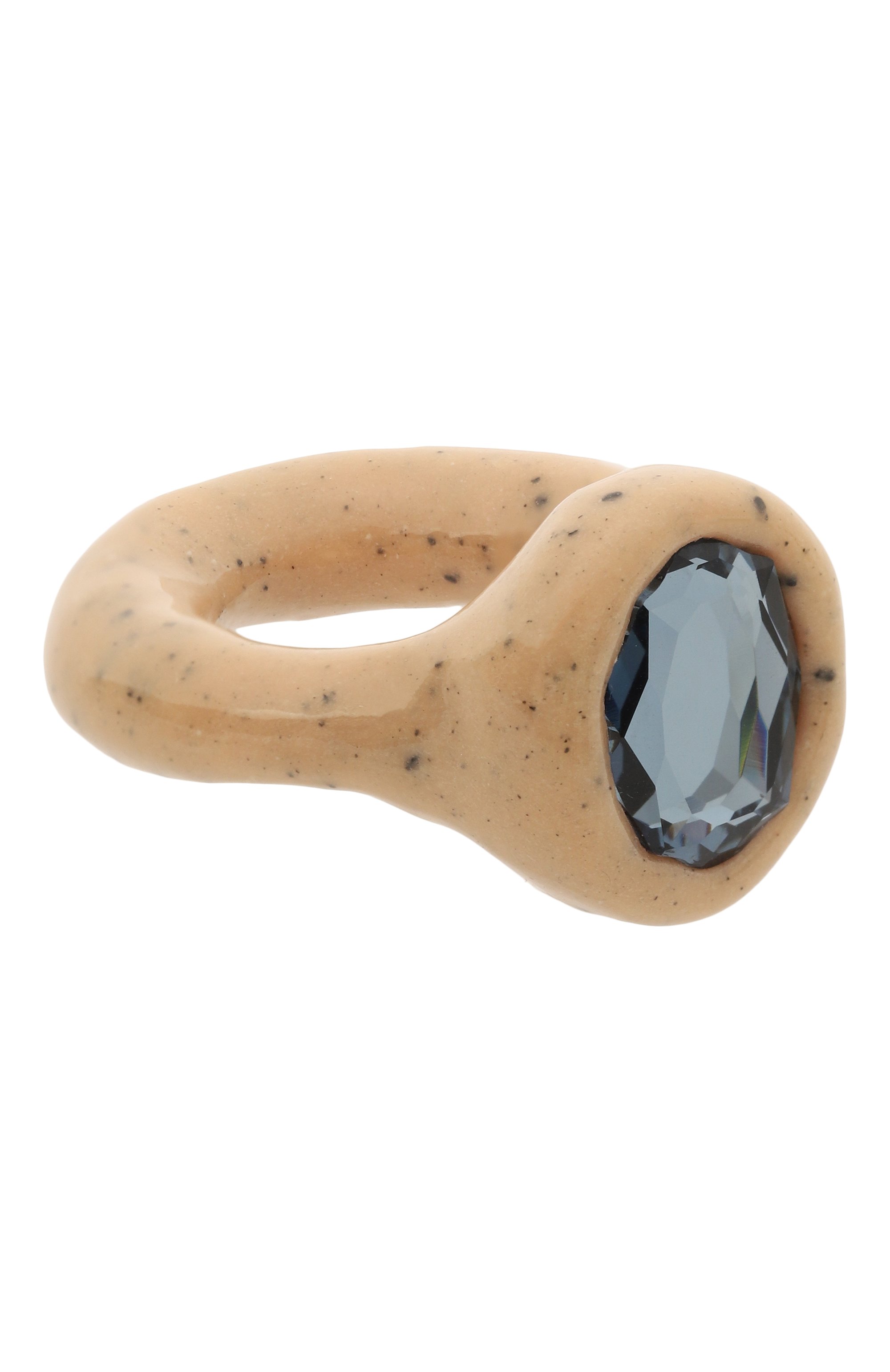 Кольцо LILI ARCHIVE бежевого цвета по цене 31680 руб., арт. М.430, фото 1 Кольцо LILI ARCHIVE, арт. М.430, фото 1