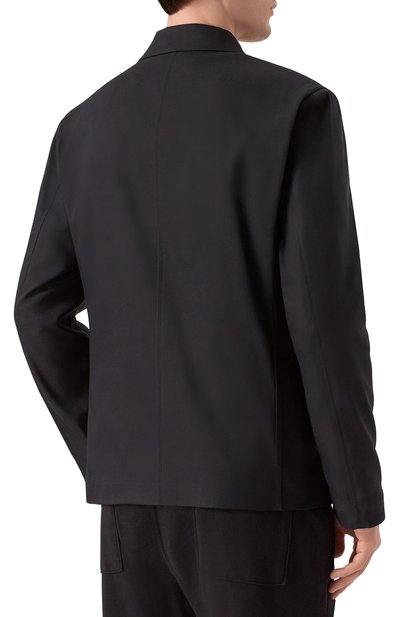 Куртка C.P. COMPANY черного цвета по цене 69950 руб., арт. 20CLBZ035A/110407A, фото 4 Куртка C.P. COMPANY, арт. 20CLBZ035A/110407A, фото 4