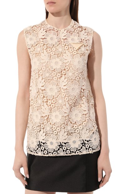 Хлопковый топ PRADA кремового цвета по цене 350000 руб., арт. P987IL-104T-F0065-221, фото 3 Хлопковый топ PRADA, арт. P987IL-104T-F0065-221, фото 3