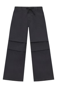 Темно-серый