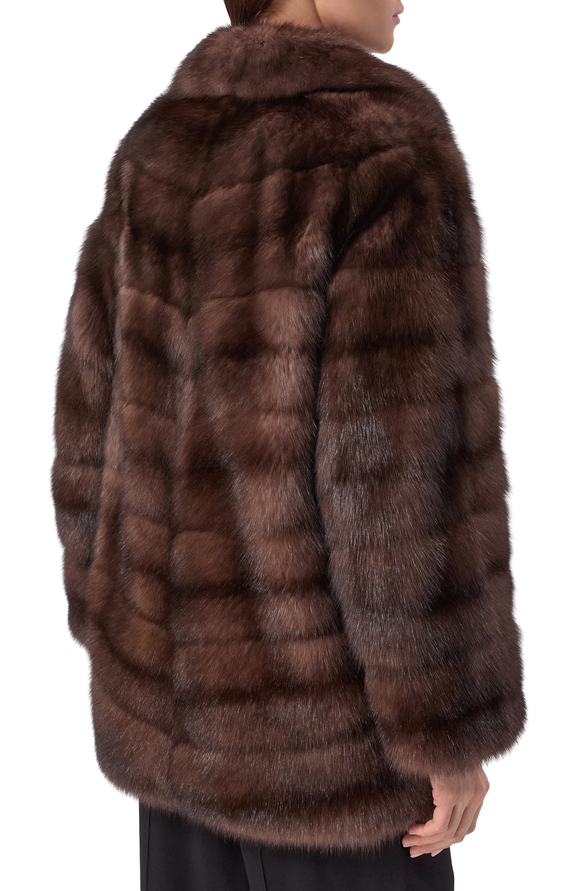 Шуба из соболя РУССКИЙ МЕХ коричневого цвета по цене 4625000 руб., арт. 62 РМ, фото 4 Шуба из соболя РУССКИЙ МЕХ, арт. 62 РМ, фото 4