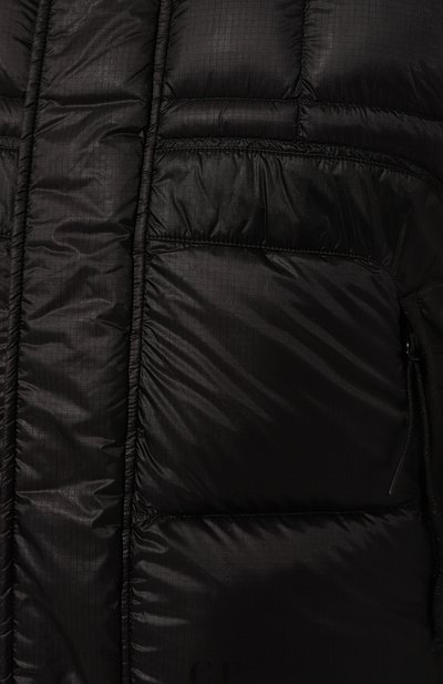 Пуховый жилет C.P. COMPANY темно-фиолетового цвета по цене 55100 руб., арт. 17CM0W207A006099A, фото 5 Пуховый жилет C.P. COMPANY, арт. 17CM0W207A006099A, фото 5