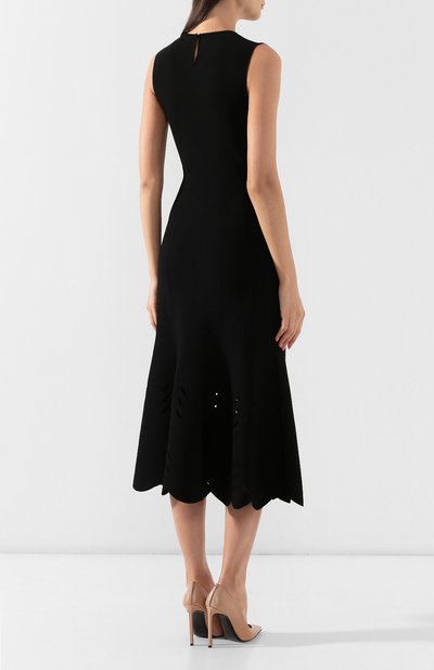 Платье ALEXANDER MCQUEEN черного цвета по цене 192000 руб., арт. 585226/Q1AE6, фото 4 Платье ALEXANDER MCQUEEN, арт. 585226/Q1AE6, фото 4