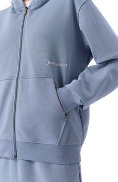 Женский хлопковая толстовка HINNOMINATE голубого цвета, арт. HMABW01400 | Фото 6 (Драгоценные камни: Проставлено; Материал внешний: Хлоп�ок; Материал сплава: Проставлено; Рукава: Длинные; Длина (для топов): Стандартные; Женское Кросс-КТ: Кардиган-одежда; Стили: Спорт-шик)