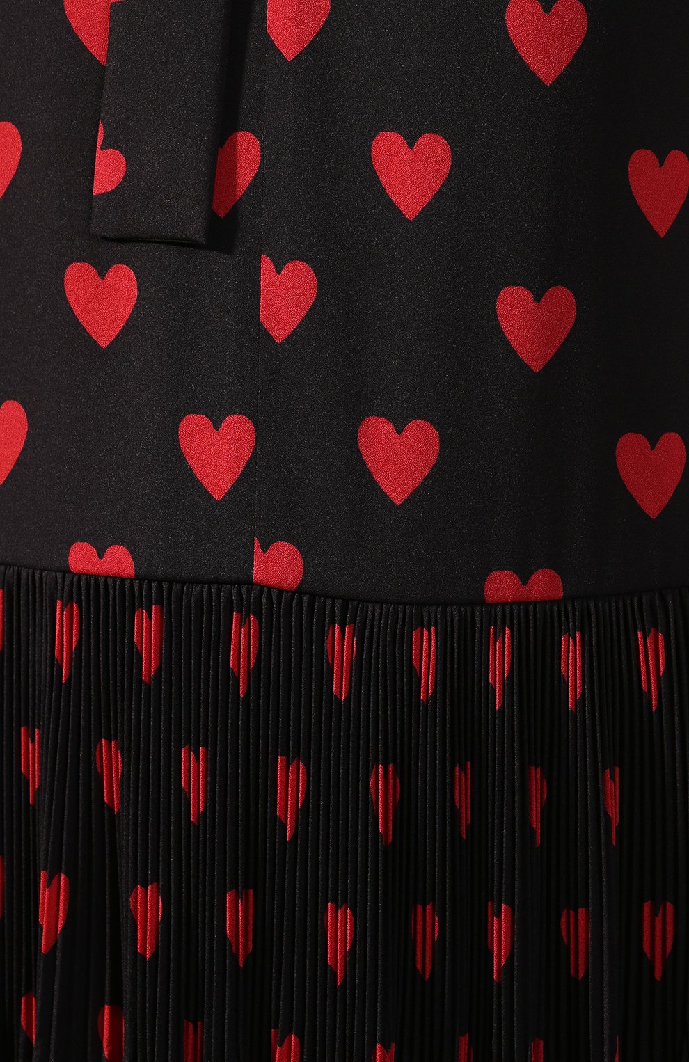 Платье с принтом REDVALENTINO черного цвета по цене 57250 руб., арт. SR3VAF80/49N, фото 5 Платье с принтом REDVALENTINO, арт. SR3VAF80/49N, фото 5
