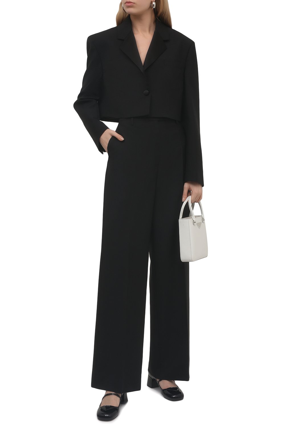 Брюки PRADA черного цвета по цене 150000 руб., арт. P290E-G54-F0002-212, фото 2 Брюки PRADA, арт. P290E-G54-F0002-212, фото 2