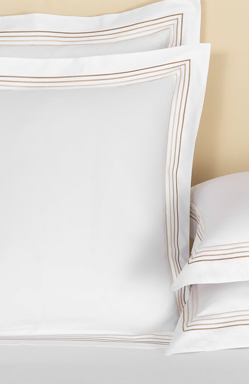 Наволочка cruise FRETTE бежевого цвета по цене 21000 руб., арт. F07092 E0700 065B, фото 2 Наволочка cruise FRETTE, арт. F07092 E0700 065B, фото 2