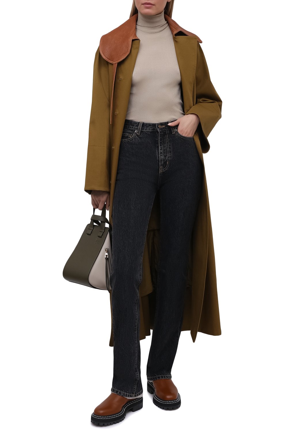 Хлопковый тренч BY MALENE BIRGER хаки цвета по цене 83850 руб., арт. Q70691002/MARILLASE, фото 2 Хлопковый тренч BY MALENE BIRGER, арт. Q70691002/MARILLASE, фото 2