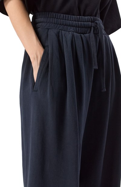 Хлопковые брюки HAIKURE темно-синего цвета по цене 32300 руб., арт. HEW54026TJ048PX, фото 5 Хлопковые брюки HAIKURE, арт. HEW54026TJ048PX, фото 5