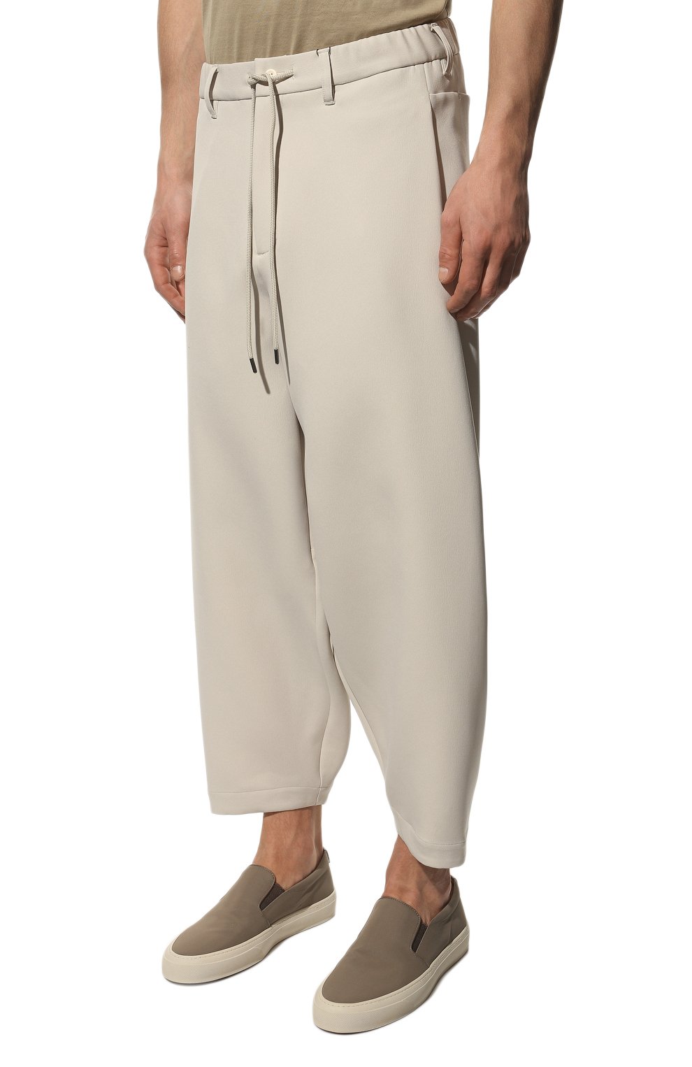 Брюки KAZUYUKI KUMAGAI кремового цвета по цене 40900 руб., арт. AP21-003, фото 3 Брюки KAZUYUKI KUMAGAI, арт. AP21-003, фото 3