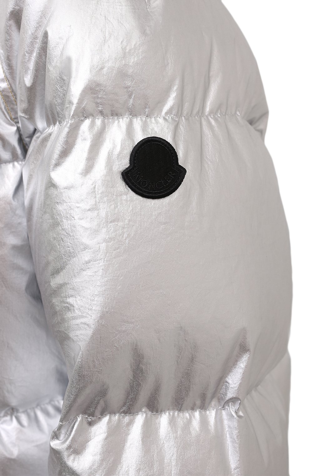 Пуховик paquita 2 moncler 1952 MONCLER GENIUS серебряного цвета по цене 176500 руб., арт. G2-094-1A000-11-M1227, фото 5 Пуховик paquita 2 moncler 1952 MONCLER GENIUS, арт. G2-094-1A000-11-M1227, фото 5