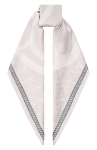 Светло-бежевый