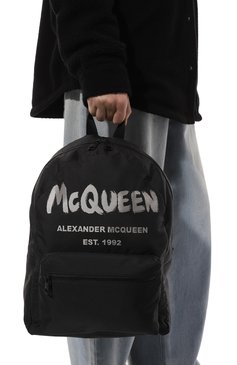 Мужского рюкзак metropolitan ALEXANDER MCQUEEN черного цвета, арт. 6464571AABW | Фото 3 (Материал: Текстиль; Сумки-технические: Рюкзаки - большие; Стили: Кэжуэл; Региональные ограничения белый список (Axapta Mercury): Не проставлено; Нос: Не проставлено)