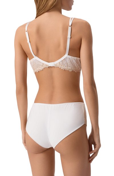 Бюстгальтер с чашкой пуш-ап AMBRA кремового цвета по цене 23890 руб., арт. 0878, фото 3 Бюстгальтер с чашкой пуш-ап AMBRA, арт. 0878, фото 3