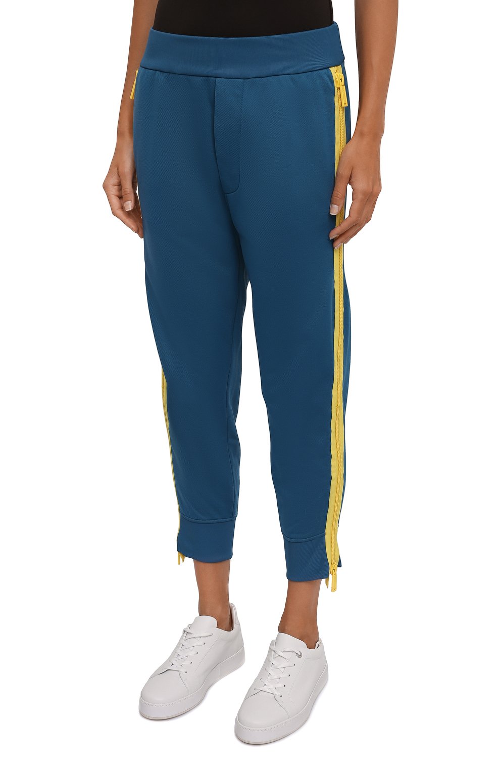 Джоггеры DSQUARED2 голубого цвета по цене 58150 руб., арт. S75KB0263/S25497, фото 3 Джоггеры DSQUARED2, арт. S75KB0263/S25497, фото 3