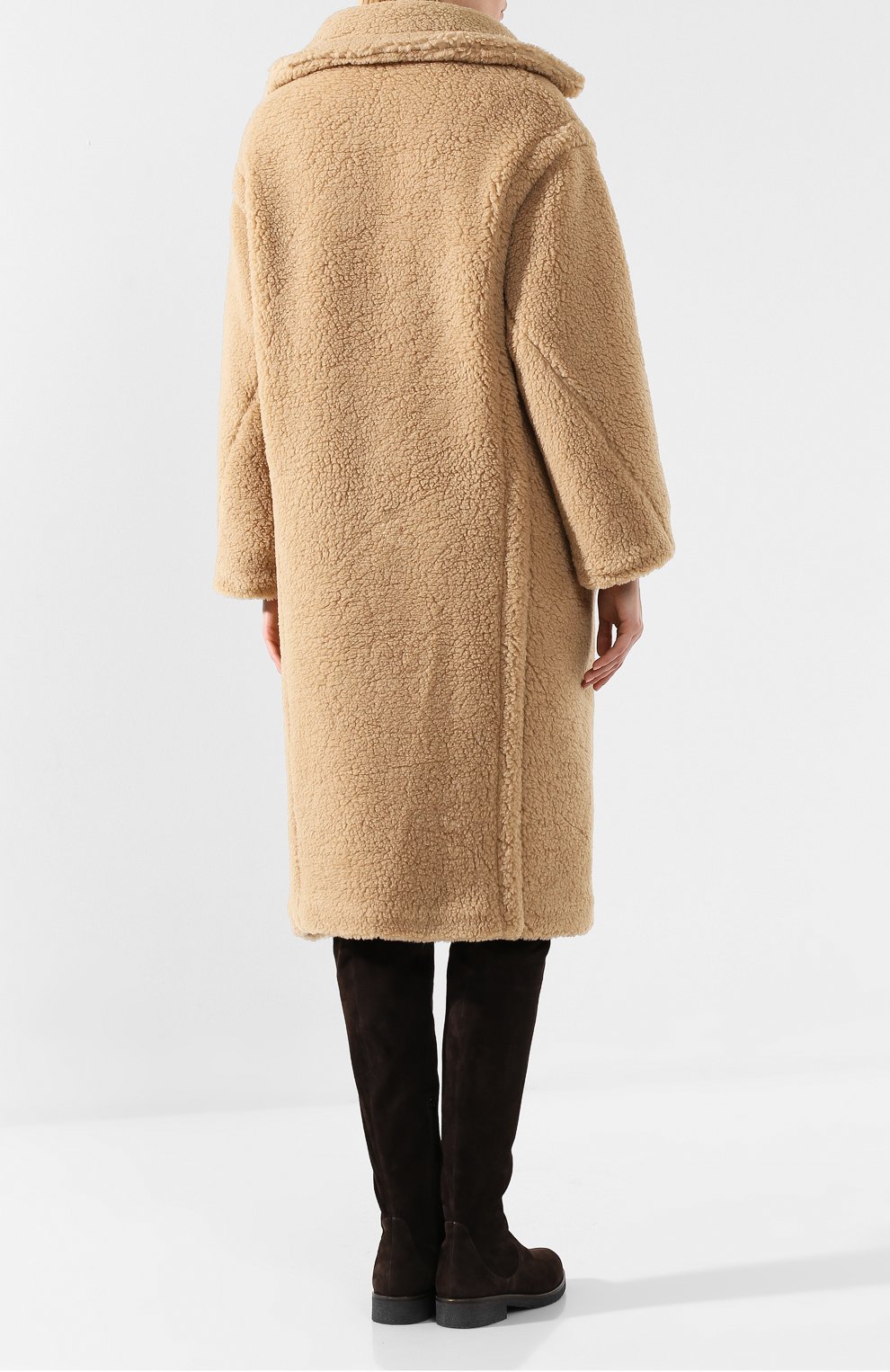 Дубленка AVA ADORE бежевого цвета по цене 104500 руб., арт. S0PHIA/68 AA FW19, фото 4 Дубленка AVA ADORE, арт. S0PHIA/68 AA FW19, фото 4