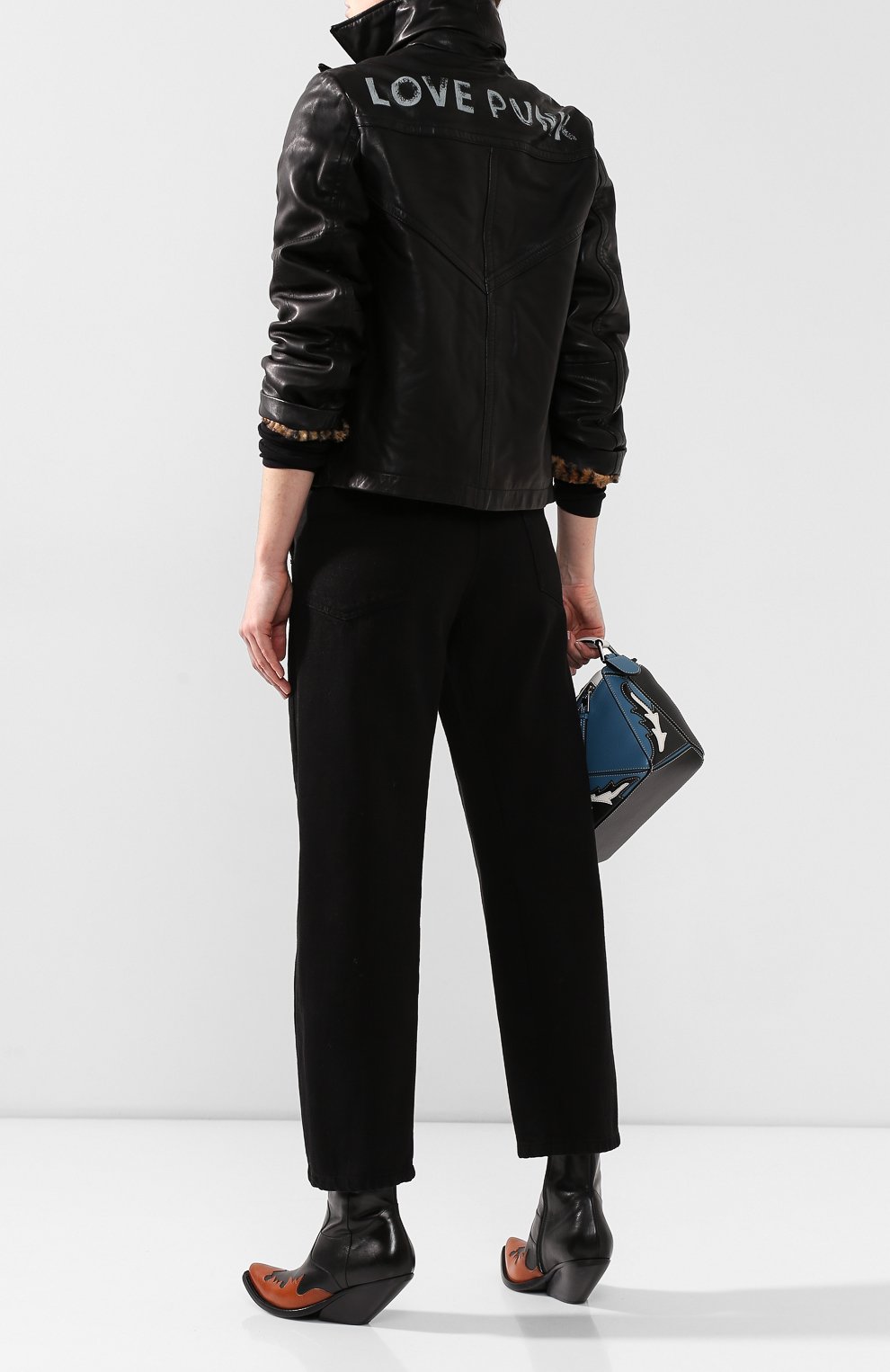 Кожаная куртка ZADIG AND VOLTAIRE черного цвета по цене 69750 руб., арт. WHCB1402F, фото 2 Кожаная куртка ZADIG AND VOLTAIRE, арт. WHCB1402F, фото 2