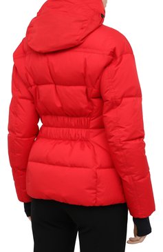 Женская пуховая куртка MONCLER красного цвета, арт. F2-098-1A526-00-5399E | Фото 6 (Рукава: Длинные; Длина (верхняя одежда): Короткие; Материал внешний: Синтетический материал; Материал утеплителя: Пух и перо; Материал подклада: Синтетический материал; Стили: Спорт-шик; Кросс-КТ: Куртка, Утепленные; Драгоценные камни: Проставлено; Материал сплава: Проставлено)