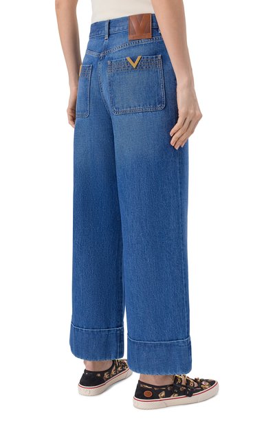 Джинсы VALENTINO синего цвета по цене 140000 руб., арт. 8B3DD29K/9Y8, фото 4 Джинсы VALENTINO, арт. 8B3DD29K/9Y8, фото 4