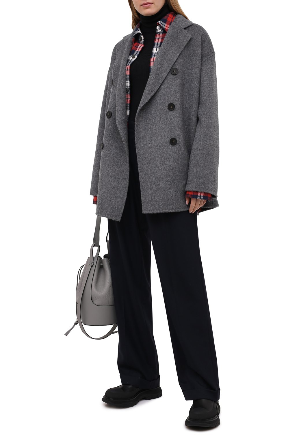 Шерстяное пальто ACNE STUDIOS серого цвета по цене 92500 руб., арт. A90273, фото 2 Шерстяное пальто ACNE STUDIOS, арт. A90273, фото 2