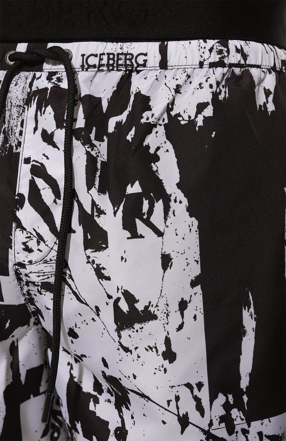 Плавки-шорты ICEBERG черно-белого цвета по цене 7780 руб., арт. ICE4MBM06, фото 4 Плавки-шорты ICEBERG, арт. ICE4MBM06, фото 4