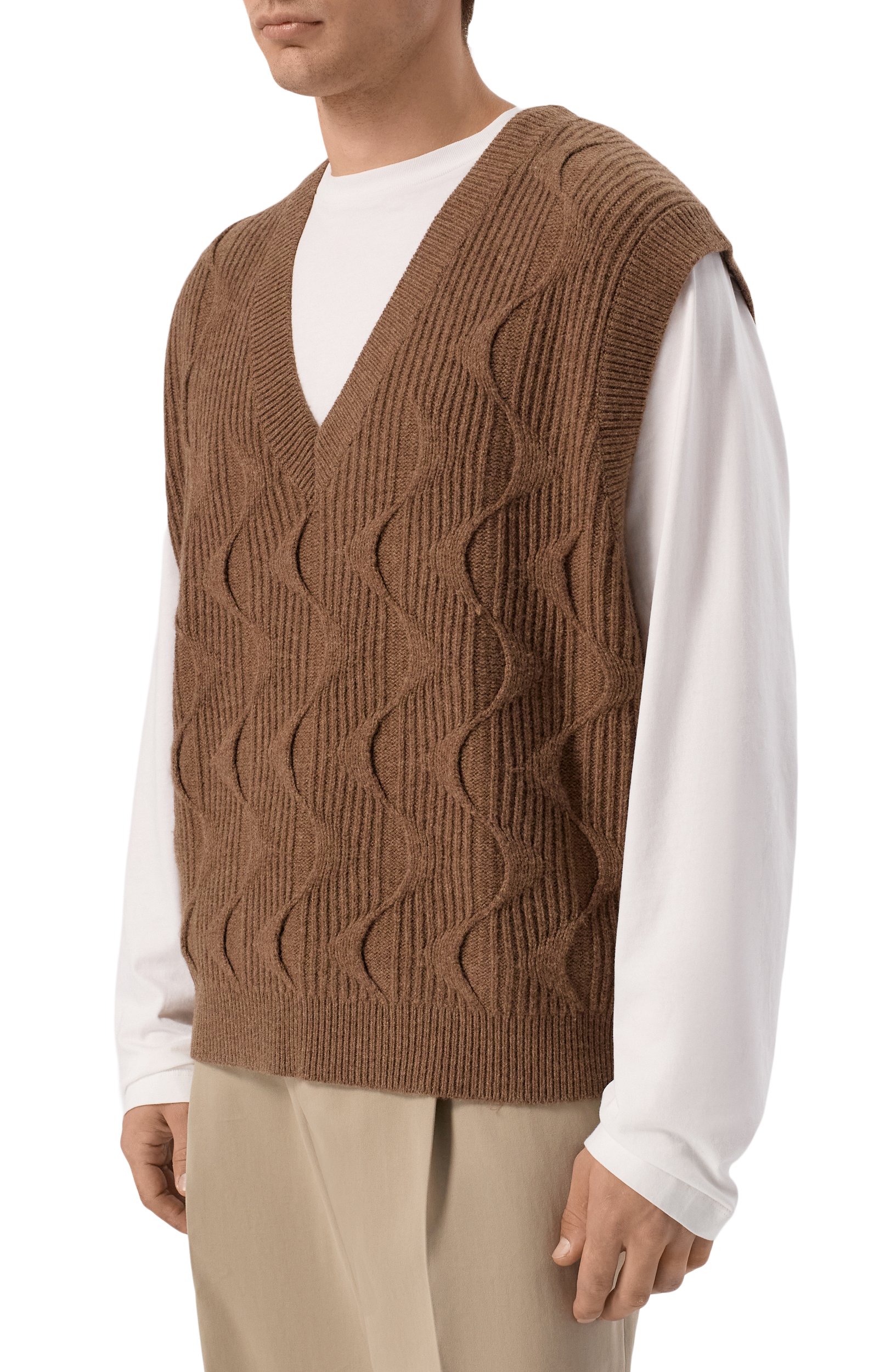 Шерстяной жилет 12 STOREEZ бежевого цвета по цене 26000 руб., арт. 137952, фото 3 Шерстяной жилет 12 STOREEZ, арт. 137952, фото 3