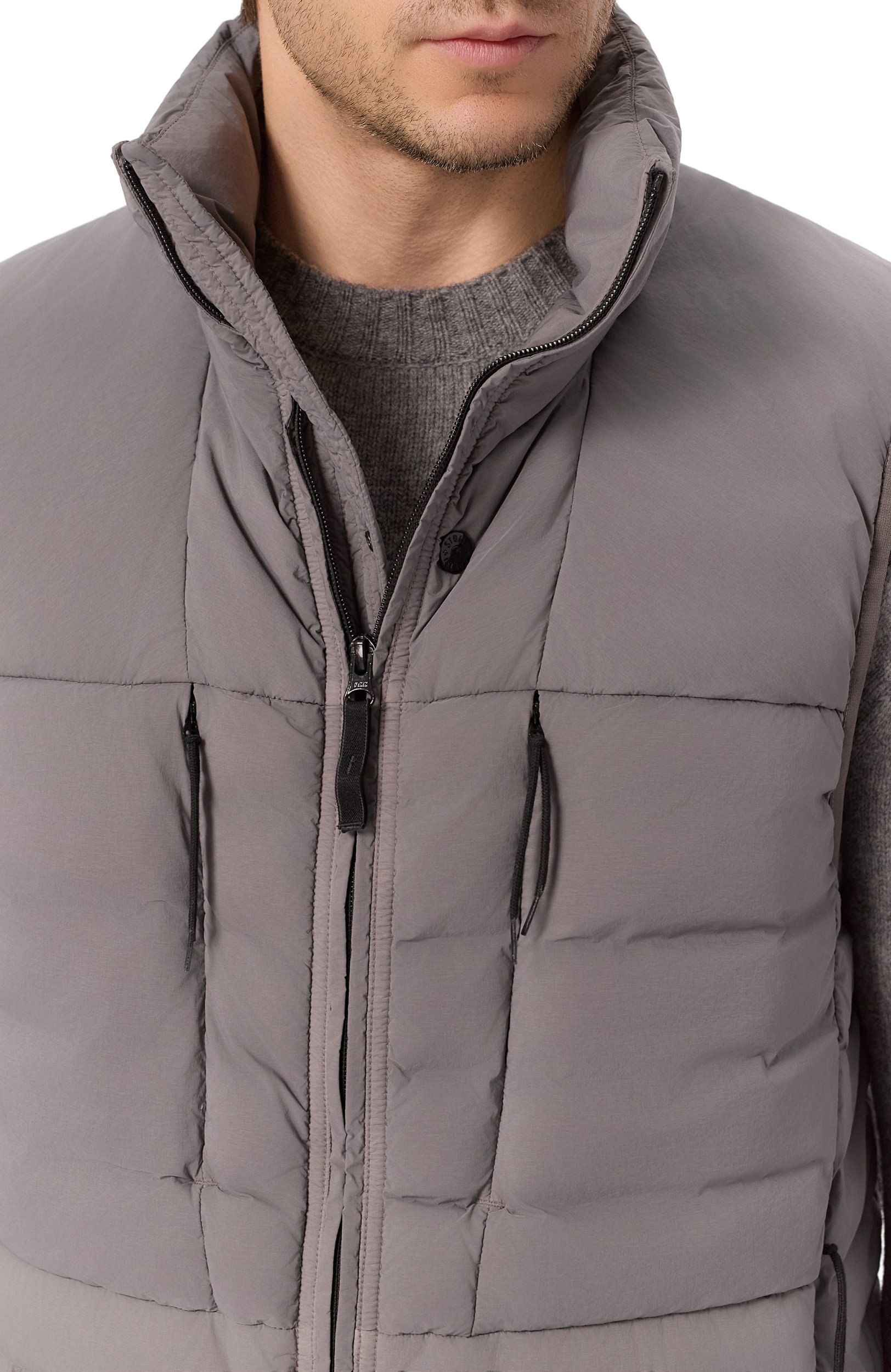 Утепленный жилет STONE ISLAND серого цвета по цене 88300 руб., арт. K2S15G100004/S0183, фото 5 Утепленный жилет STONE ISLAND, арт. K2S15G100004/S0183, фото 5