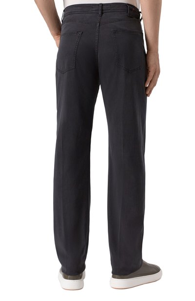 Брюки из лиоцелла KITON черного цвета по цене 112000 руб., арт. UPNJS1K0606F18, фото 4 Брюки из лиоцелла KITON, арт. UPNJS1K0606F18, фото 4